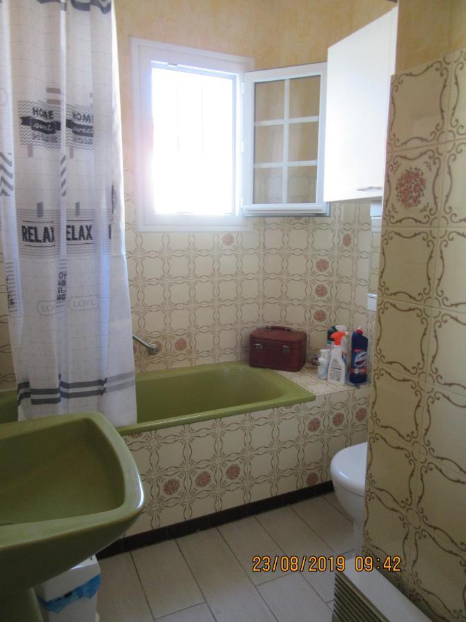 Location La Bree Les Bains 15 Personnes Villa Exterior photo